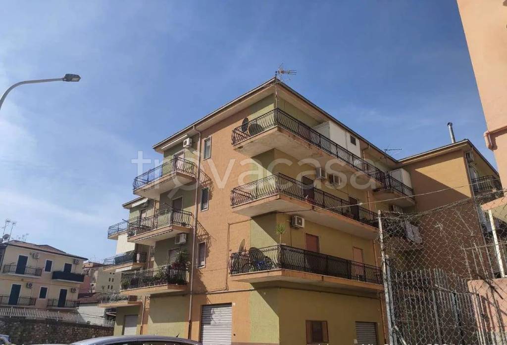 appartamento in vendita a Corigliano-Rossano in zona Rossano