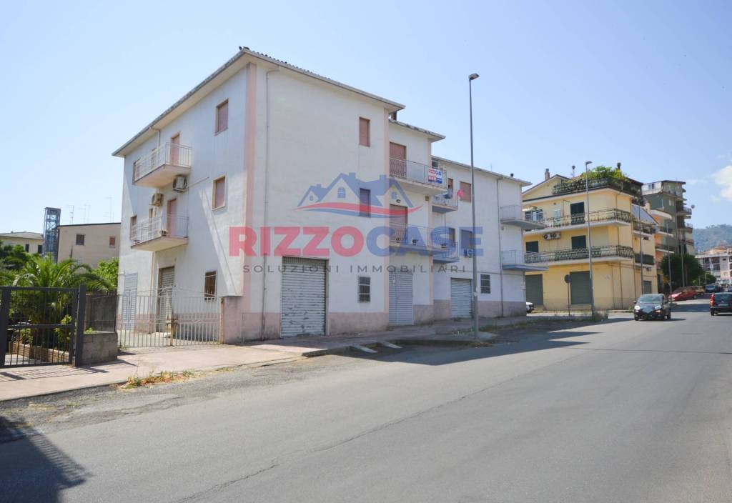 appartamento in vendita a Corigliano-Rossano in zona Rossano