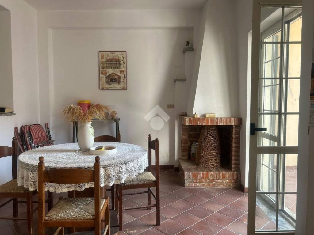 casa indipendente in vendita a Corigliano-Rossano in zona Corigliano Calabro