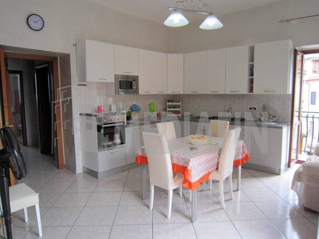 appartamento in vendita a Corigliano-Rossano in zona Rossano