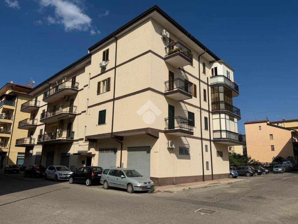 appartamento in vendita a Corigliano-Rossano