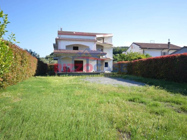 villa in vendita a Corigliano-Rossano in zona Rossano