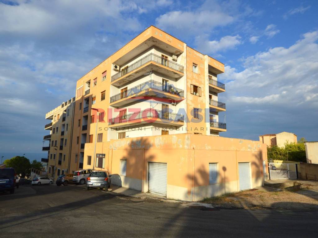 appartamento in vendita a Corigliano-Rossano in zona Rossano