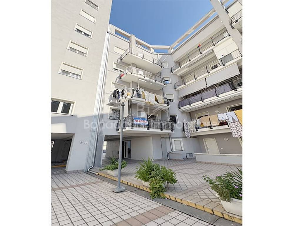 appartamento in vendita a Corigliano-Rossano in zona Rossano