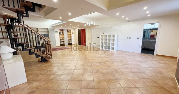 appartamento in vendita a Corigliano-Rossano in zona Rossano