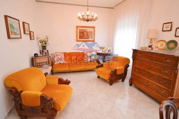 appartamento in vendita a Corigliano-Rossano in zona Rossano