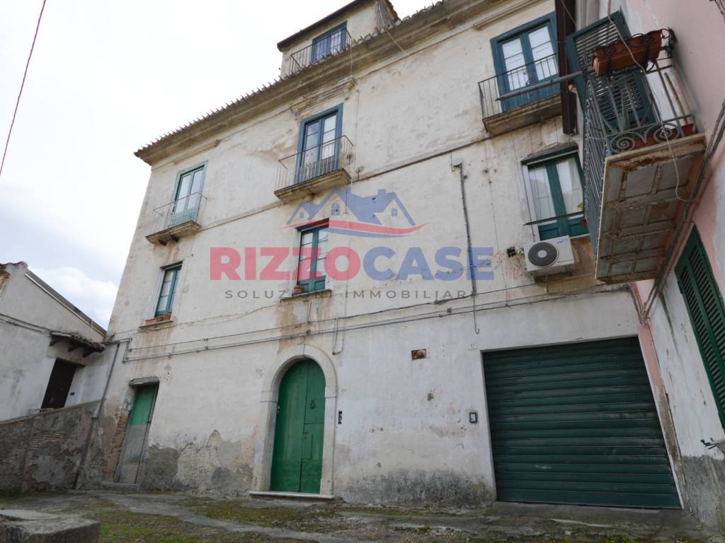 appartamento in vendita a Corigliano-Rossano in zona Rossano