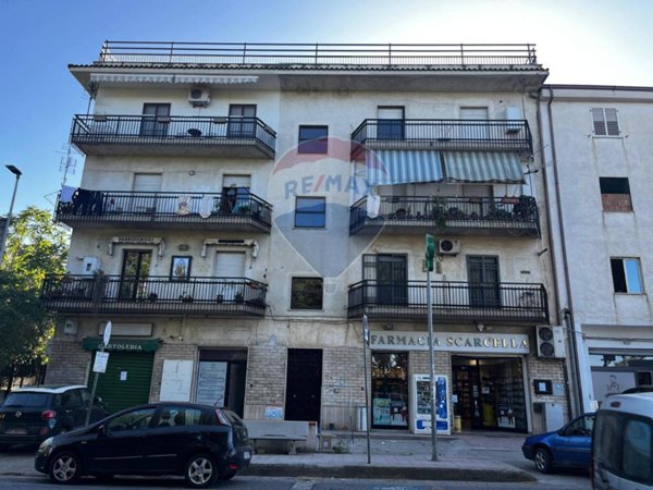 appartamento in vendita a Corigliano-Rossano in zona Cantinella