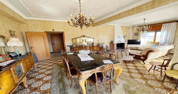 appartamento in vendita a Corigliano-Rossano in zona Rossano