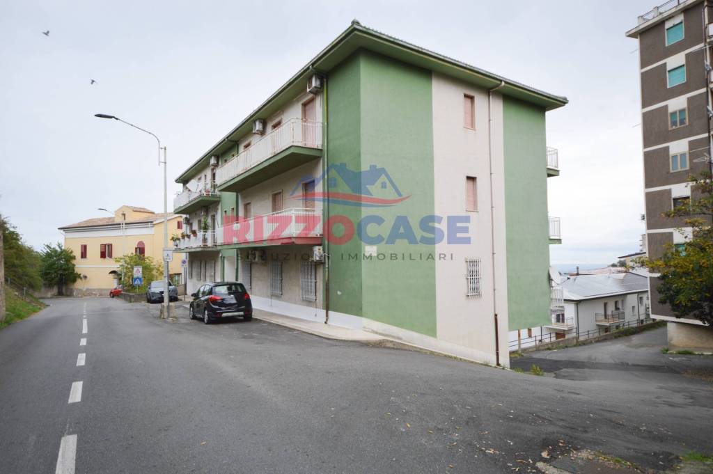 appartamento in vendita a Corigliano-Rossano in zona Rossano