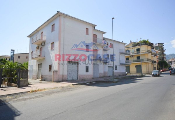 appartamento in vendita a Corigliano-Rossano in zona Rossano
