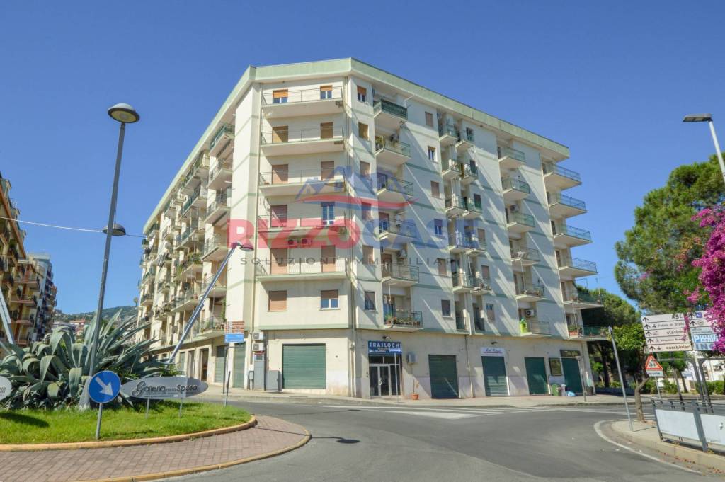 appartamento in vendita a Corigliano-Rossano in zona Rossano