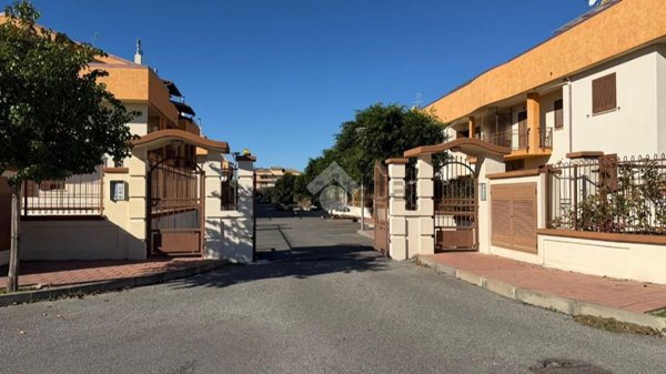 appartamento in vendita a Corigliano-Rossano in zona Rossano