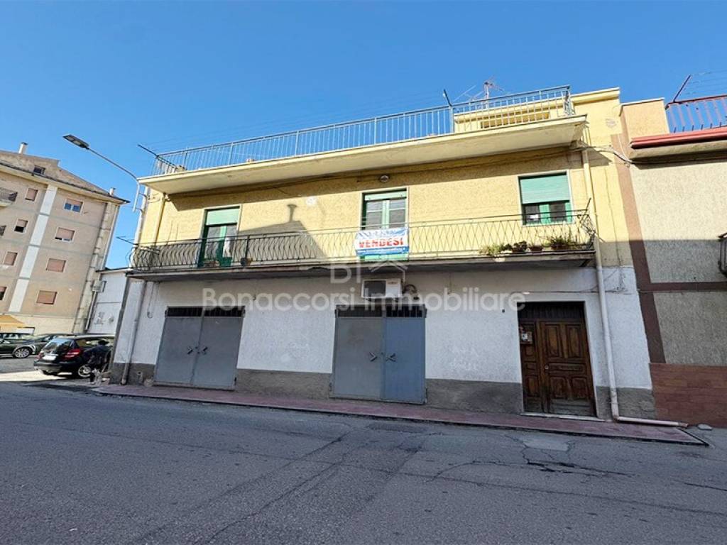 appartamento in vendita a Corigliano-Rossano in zona Rossano