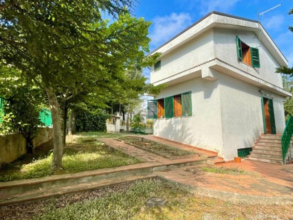 casa indipendente in vendita a Corigliano-Rossano in zona Rossano