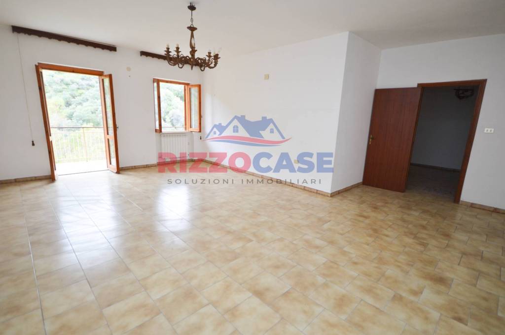 appartamento in vendita a Corigliano-Rossano in zona Rossano