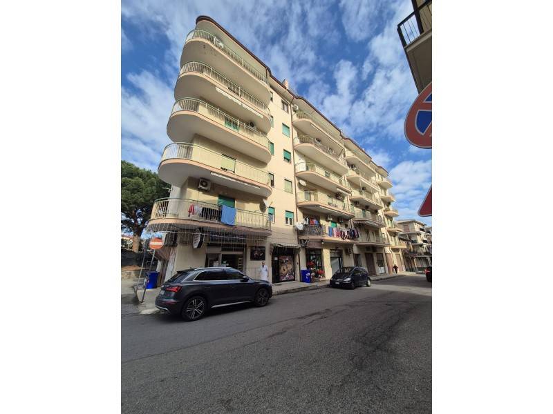 appartamento in vendita a Corigliano-Rossano in zona Rossano Stazione