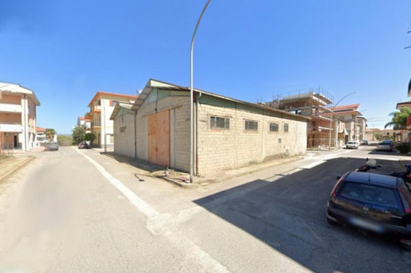 capannone in vendita a Corigliano-Rossano in zona Cantinella