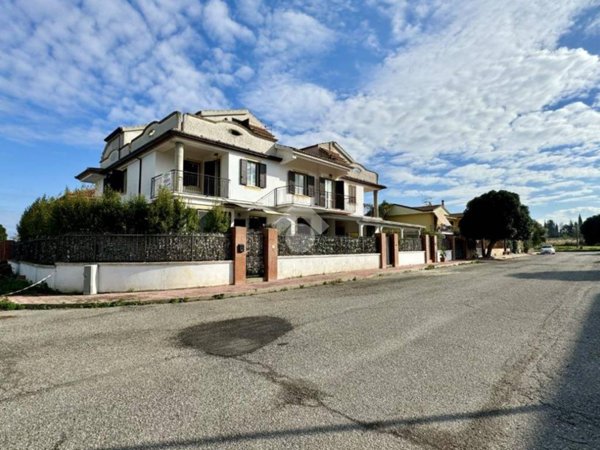 appartamento in vendita a Corigliano-Rossano in zona Rossano