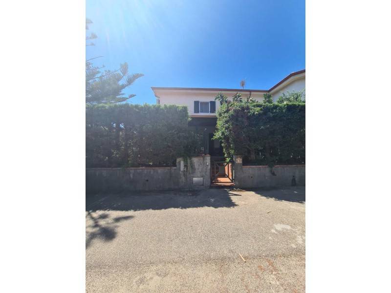 casa indipendente in vendita a Corigliano-Rossano