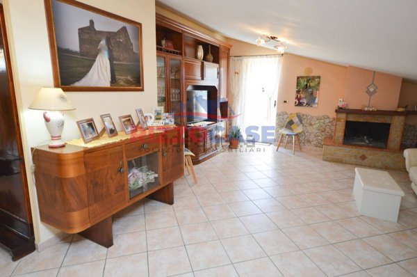 appartamento in vendita a Corigliano-Rossano in zona Rossano