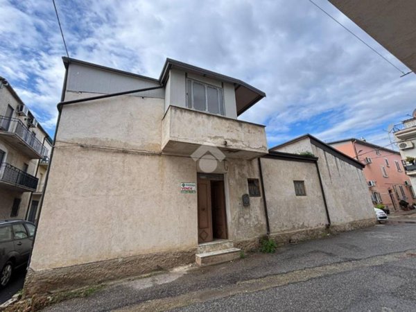 appartamento in vendita a Corigliano-Rossano in zona Cantinella