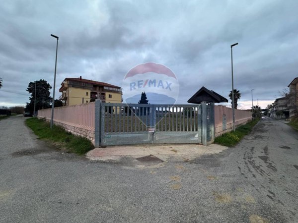 terreno agricolo in vendita a Corigliano-Rossano in zona Corigliano Calabro