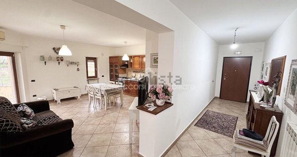 appartamento in vendita a Corigliano-Rossano in zona Rossano Stazione