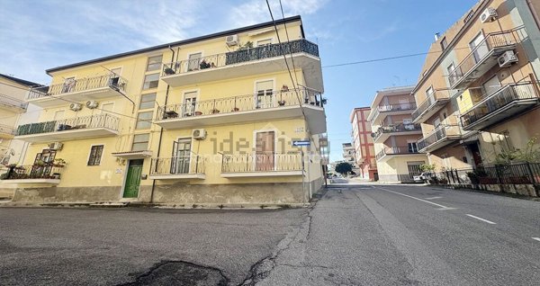 appartamento in vendita a Corigliano-Rossano in zona Rossano