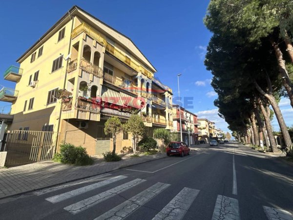 appartamento in vendita a Corigliano-Rossano in zona Rossano Stazione