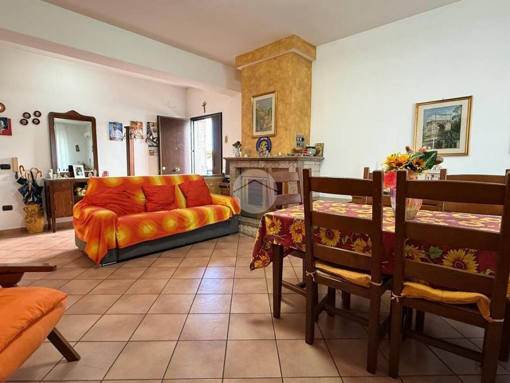 appartamento in vendita a Corigliano-Rossano