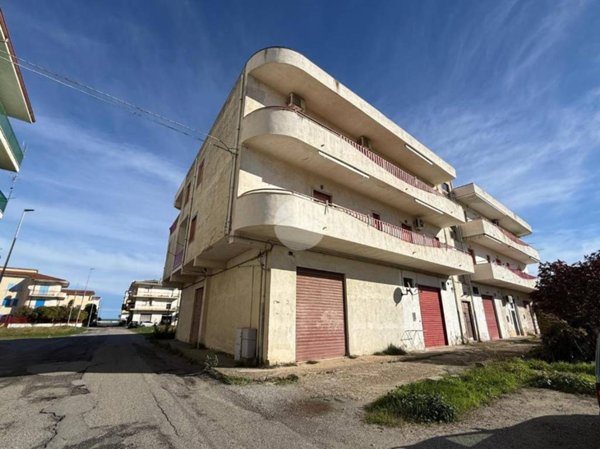 appartamento in vendita a Corigliano-Rossano in zona Rossano