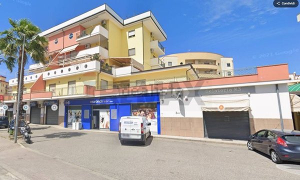 negozio in vendita a Corigliano-Rossano