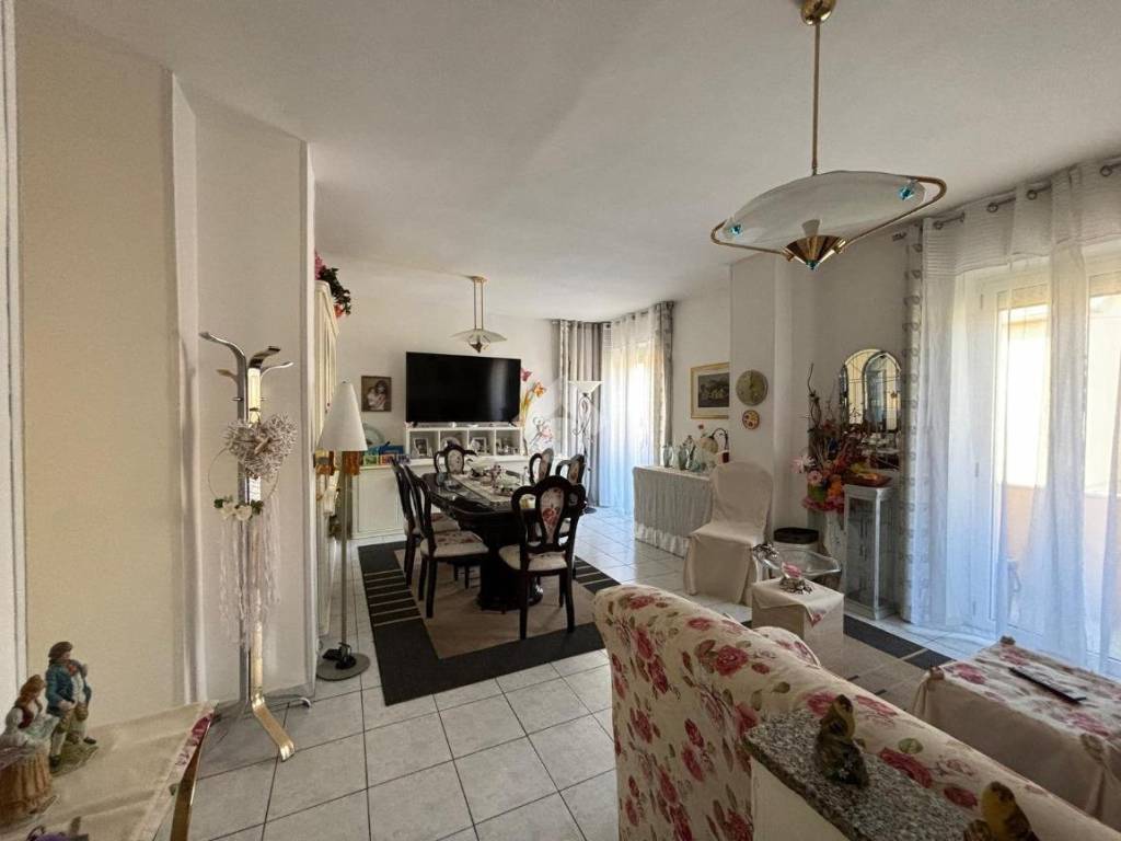 appartamento in vendita a Corigliano-Rossano