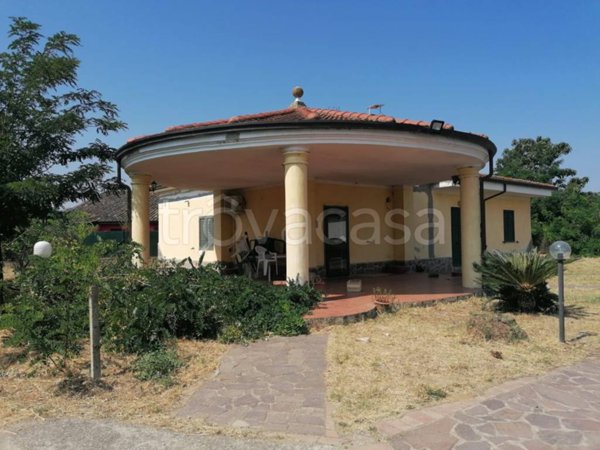 casa indipendente in vendita a Corigliano-Rossano in zona Apollinara