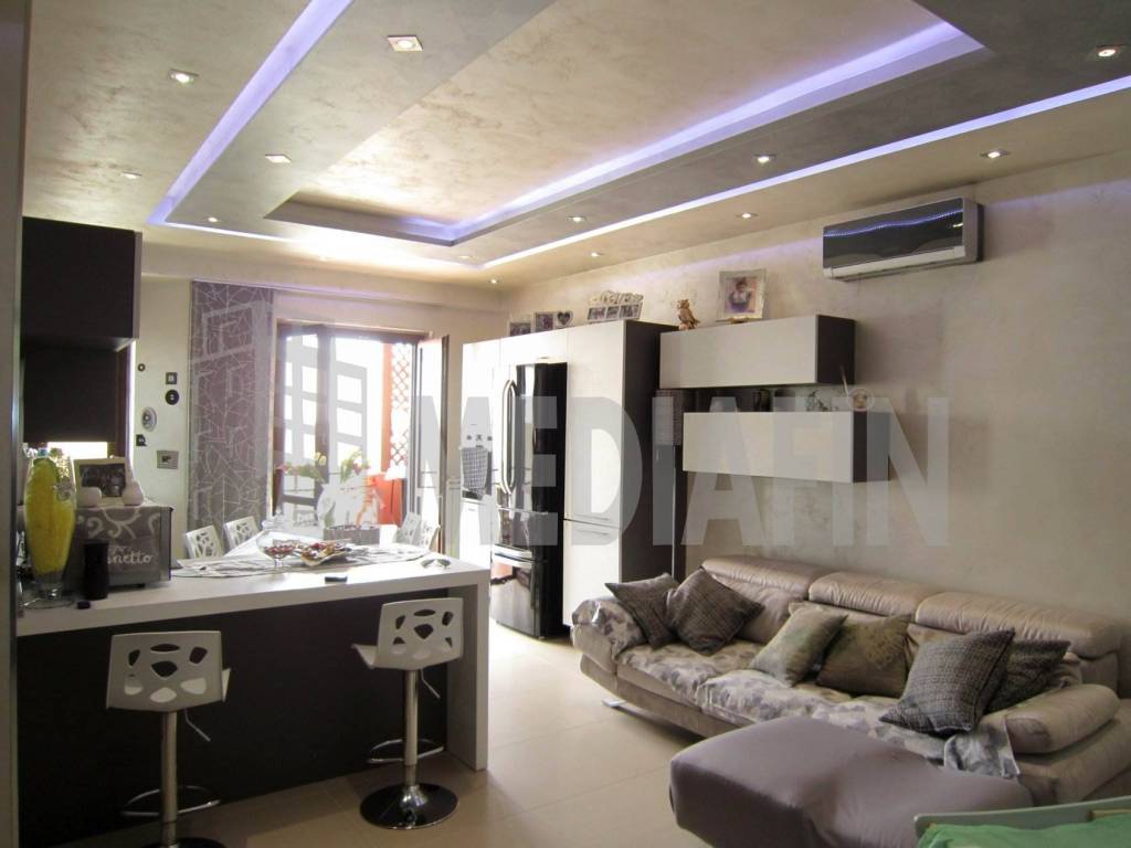 appartamento in vendita a Corigliano-Rossano in zona Rossano Stazione