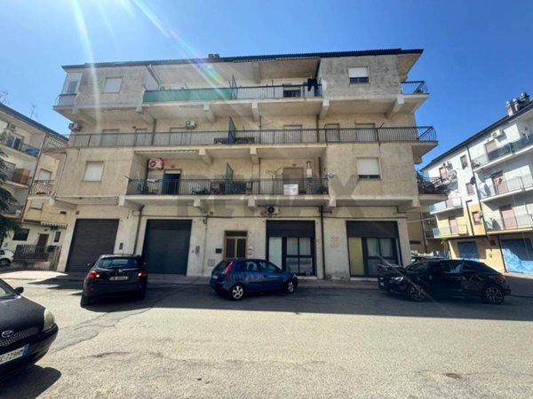 appartamento in vendita a Corigliano-Rossano in zona Fabrizio Piccolo