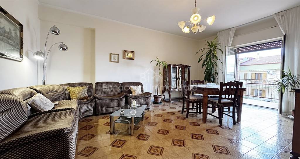 appartamento in vendita a Corigliano-Rossano in zona Rossano