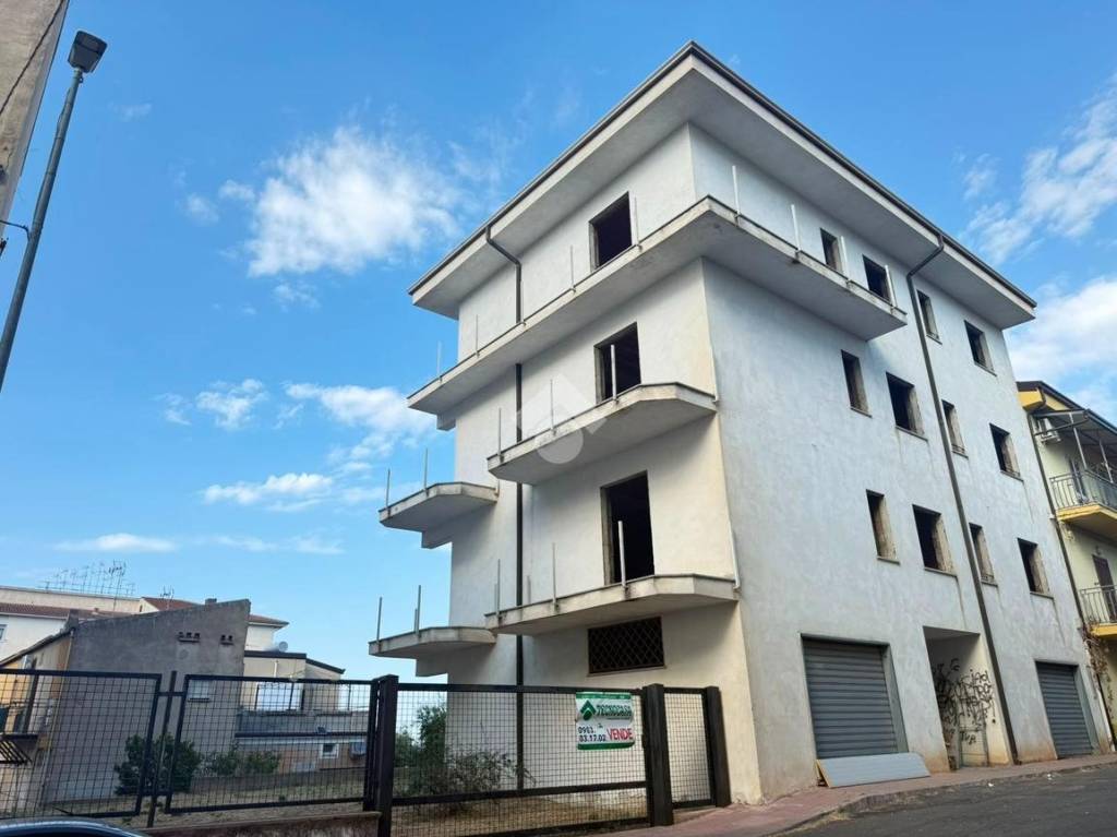 appartamento in vendita a Corigliano-Rossano in zona Fabrizio Piccolo