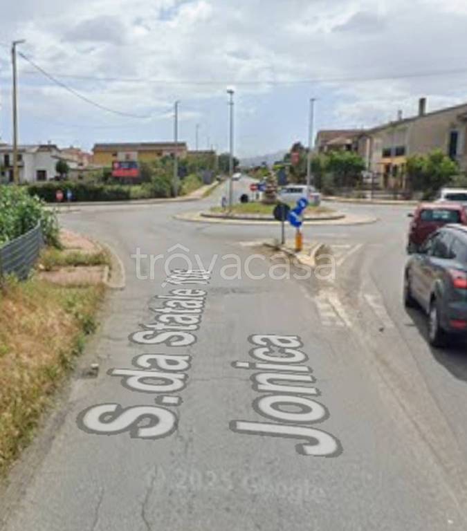 locale commerciale in vendita a Corigliano-Rossano