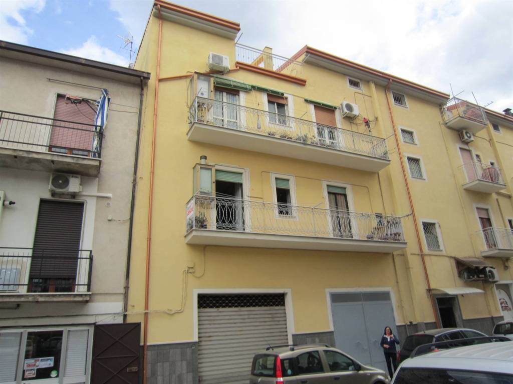 appartamento in vendita a Corigliano-Rossano in zona Rossano Stazione