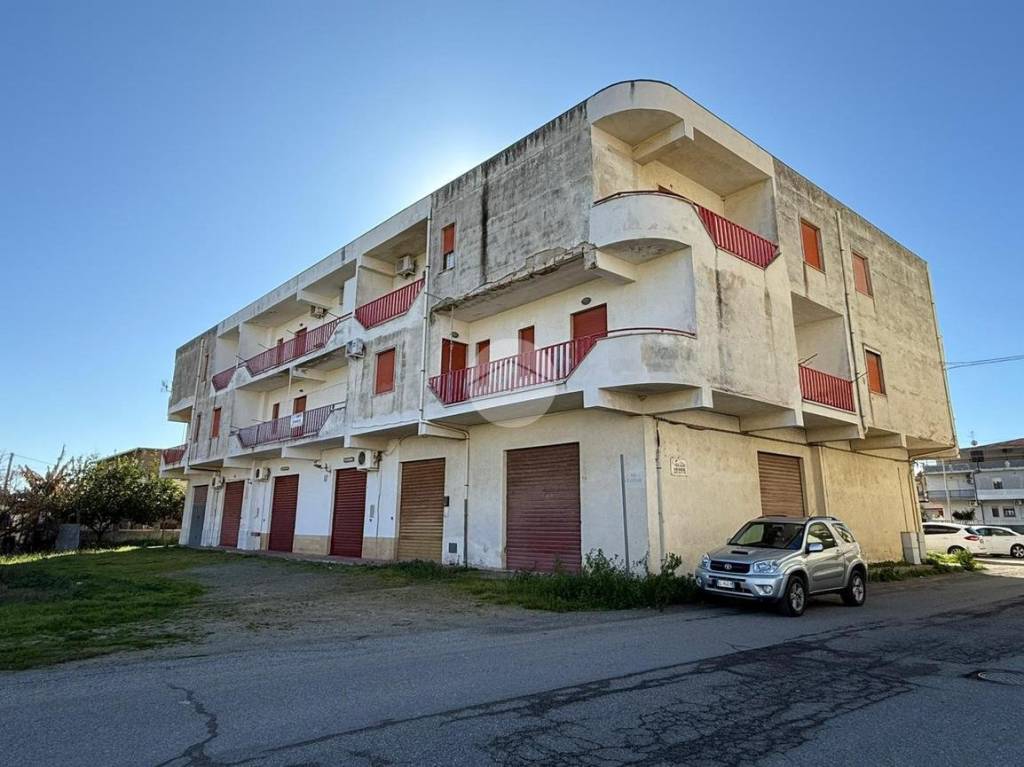 appartamento in vendita a Corigliano-Rossano in zona Fabrizio Piccolo