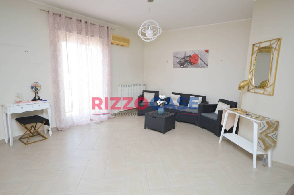 appartamento in vendita a Corigliano-Rossano in zona Rossano