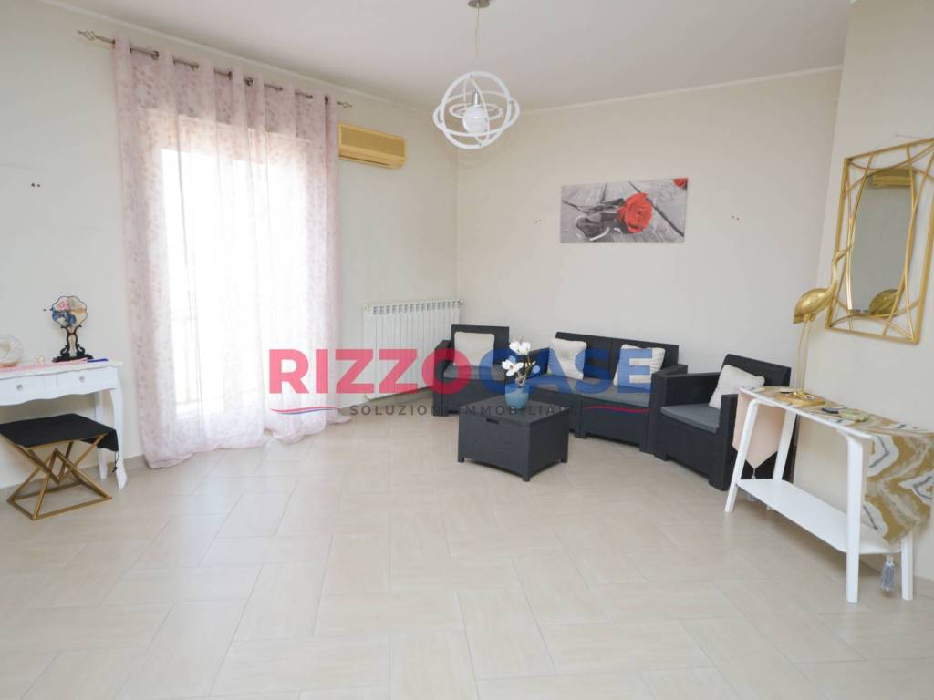 appartamento in vendita a Corigliano-Rossano in zona Rossano