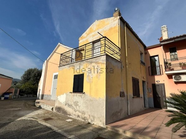 casa indipendente in vendita a Corigliano-Rossano