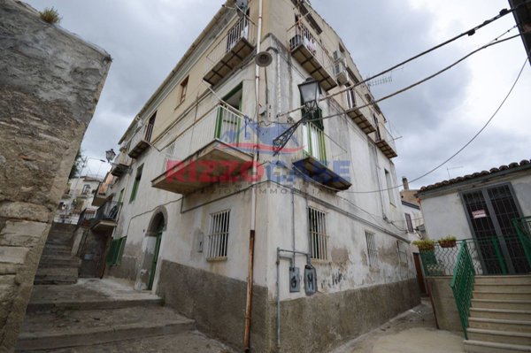 casa semindipendente in vendita a Corigliano-Rossano