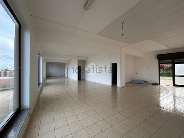 locale di sgombero in vendita a Corigliano-Rossano in zona San Nico