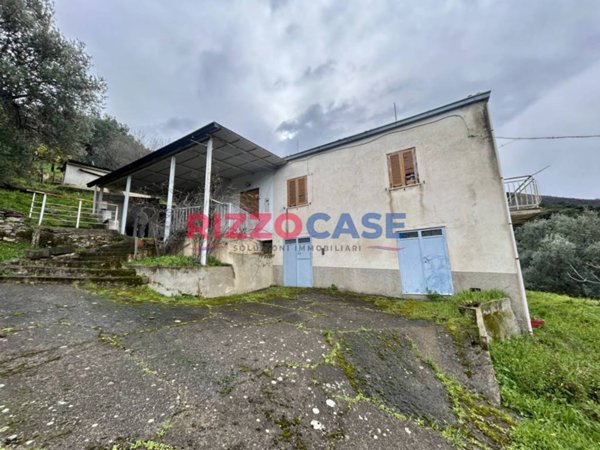 casa indipendente in vendita a Corigliano-Rossano