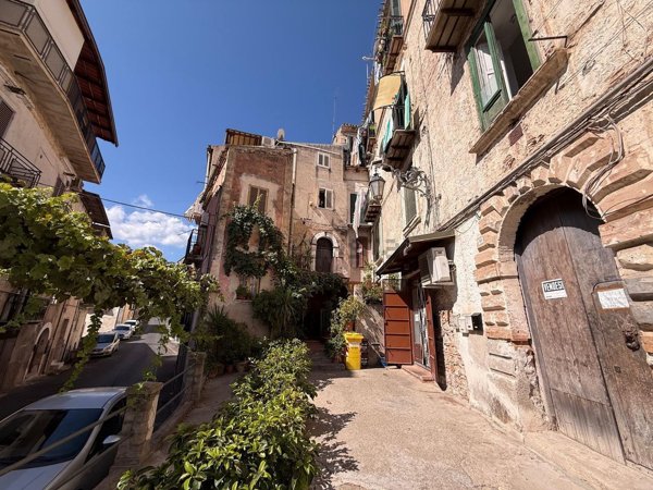 appartamento in vendita a Corigliano-Rossano