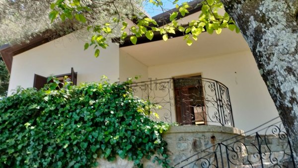 casa indipendente in vendita a Corigliano-Rossano